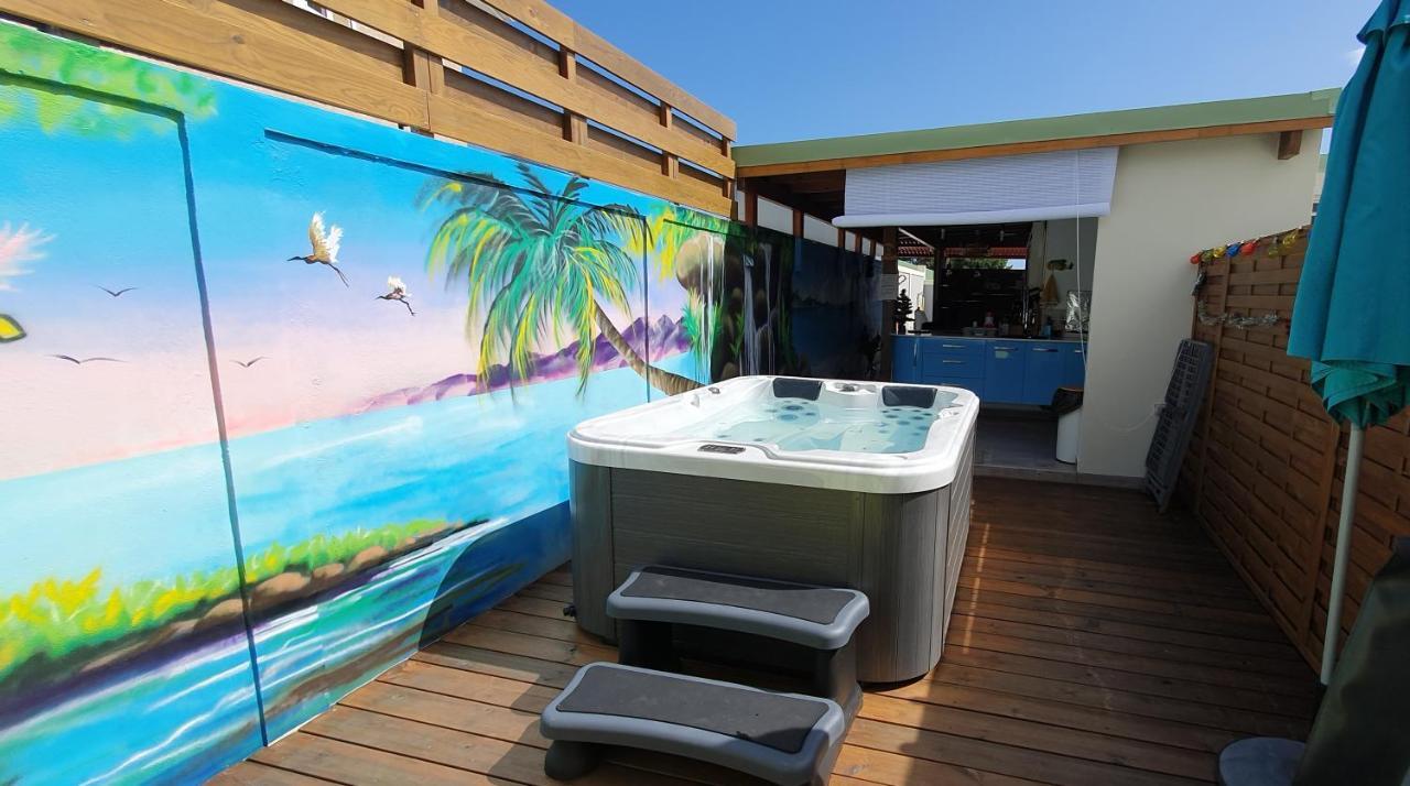 "Chez Claudia "Charmant Logement Avec Jacuzzi Privatif En Toute Intimite Sur Belle Terrasse Exterieure En Bois Et Piscine Courcelles ภายนอก รูปภาพ