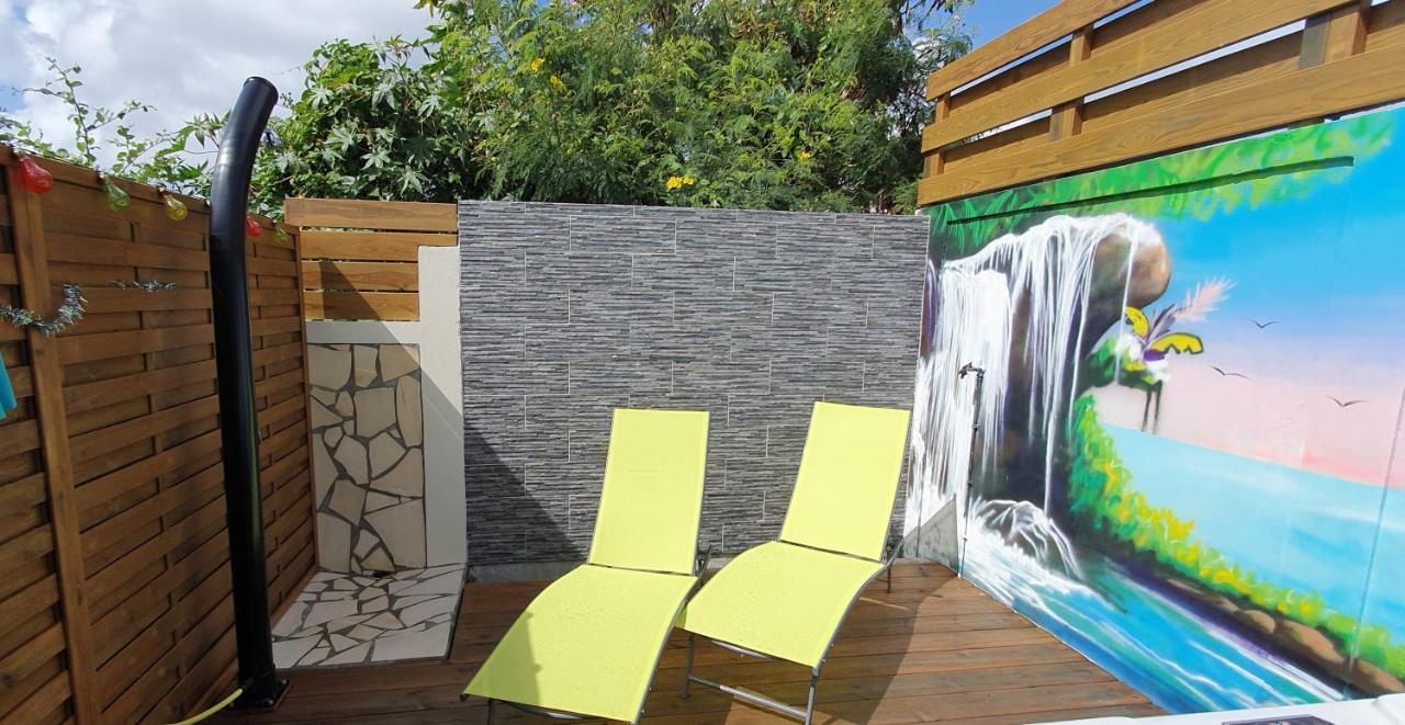 "Chez Claudia "Charmant Logement Avec Jacuzzi Privatif En Toute Intimite Sur Belle Terrasse Exterieure En Bois Et Piscine Courcelles ภายนอก รูปภาพ