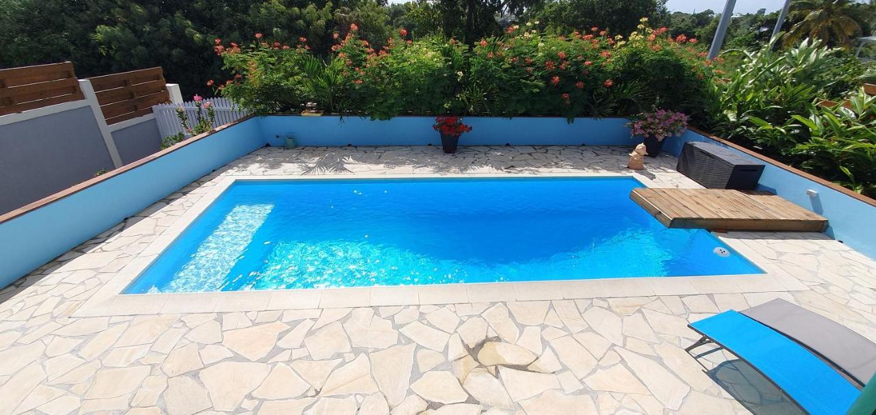 "Chez Claudia "Charmant Logement Avec Jacuzzi Privatif En Toute Intimite Sur Belle Terrasse Exterieure En Bois Et Piscine Courcelles ภายนอก รูปภาพ