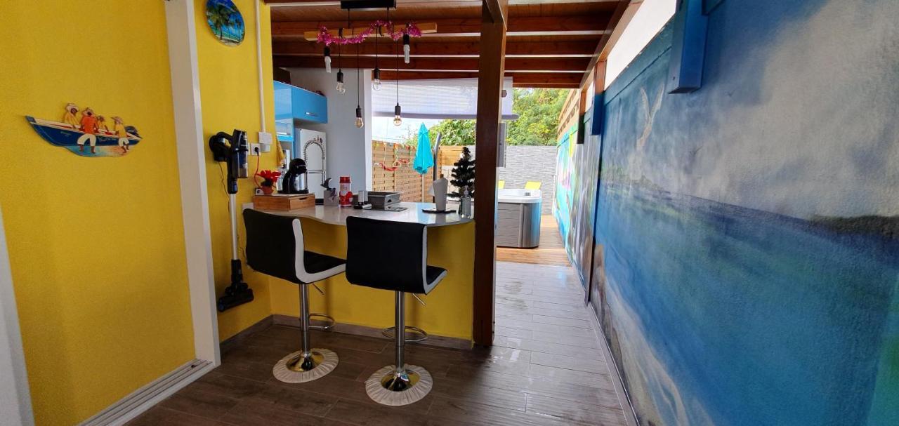 "Chez Claudia "Charmant Logement Avec Jacuzzi Privatif En Toute Intimite Sur Belle Terrasse Exterieure En Bois Et Piscine Courcelles ภายนอก รูปภาพ