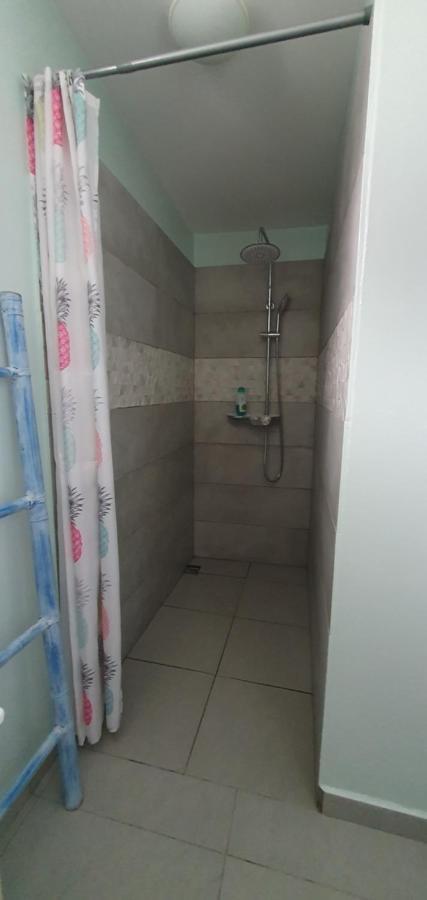 "Chez Claudia "Charmant Logement Avec Jacuzzi Privatif En Toute Intimite Sur Belle Terrasse Exterieure En Bois Et Piscine Courcelles ภายนอก รูปภาพ