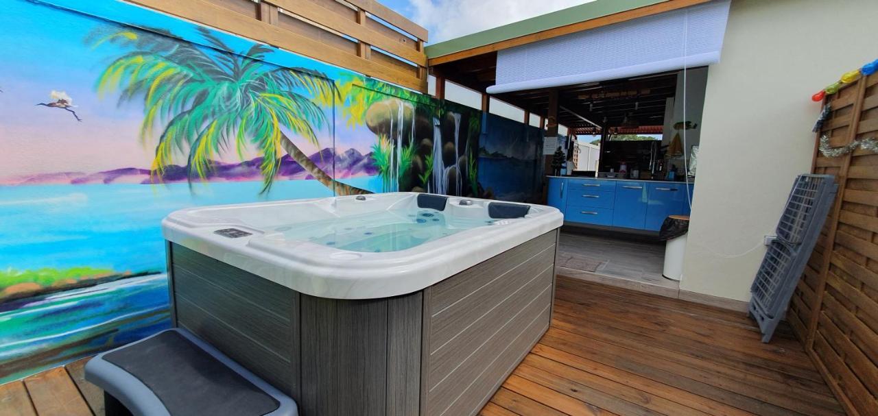 "Chez Claudia "Charmant Logement Avec Jacuzzi Privatif En Toute Intimite Sur Belle Terrasse Exterieure En Bois Et Piscine Courcelles ภายนอก รูปภาพ
