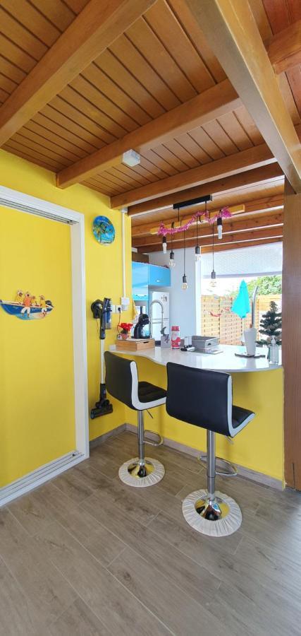 "Chez Claudia "Charmant Logement Avec Jacuzzi Privatif En Toute Intimite Sur Belle Terrasse Exterieure En Bois Et Piscine Courcelles ภายนอก รูปภาพ
