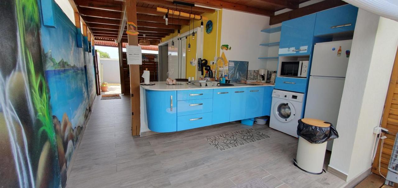 "Chez Claudia "Charmant Logement Avec Jacuzzi Privatif En Toute Intimite Sur Belle Terrasse Exterieure En Bois Et Piscine Courcelles ภายนอก รูปภาพ